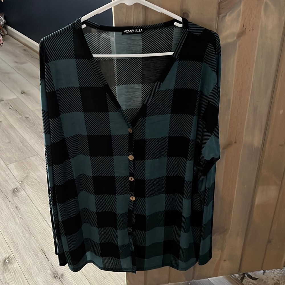 Boutique find. Size medium. Great condition